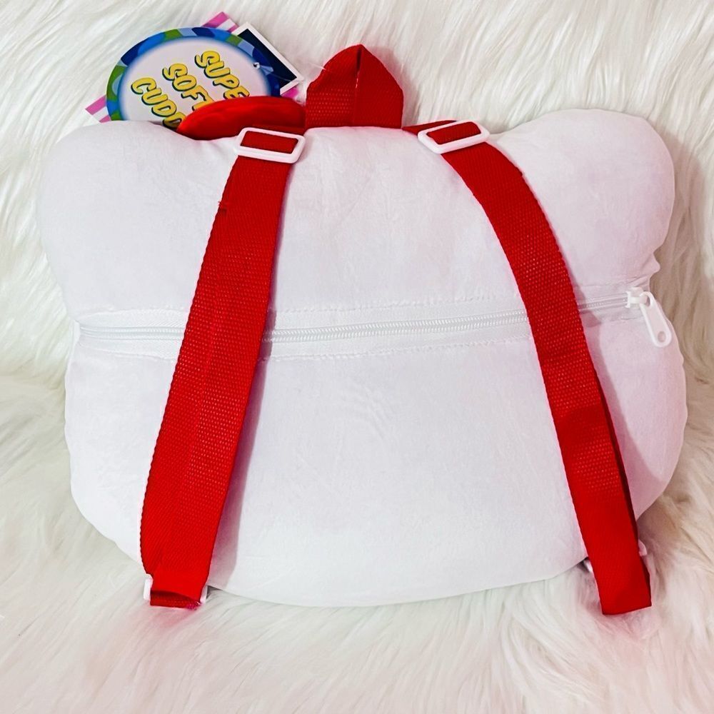 Hello Kitty Plush Backpack - Picture 3 of 4